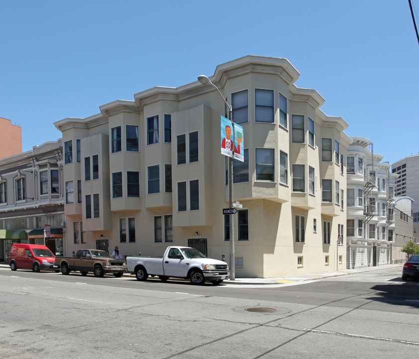130-152 Gough St in San Francisco, CA - Foto de edificio