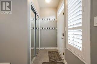 25 Heron Park Pl in Toronto, ON - Building Photo - Building Photo