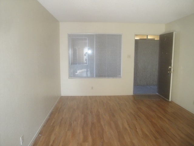 137 E McElhaney Ave in Santa Maria, CA - Building Photo - Building Photo