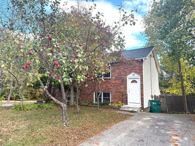2 Scotia Dr in Pepperell, MA - Building Photo - Building Photo