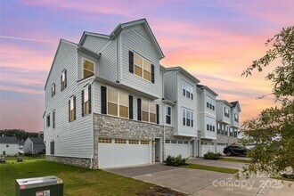 5069 Grain Orchard Rd in Indian Trail, NC - Building Photo - Building Photo
