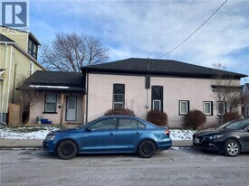 405 MacNab St N in Hamilton, ON - Building Photo