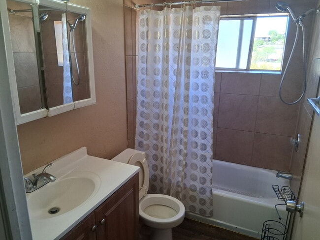 1026 S Interstate Dr in Cedar City, UT - Building Photo - Building Photo