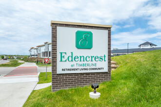 Edencrest at Timberline in Urbandale, IA - Building Photo - Building Photo