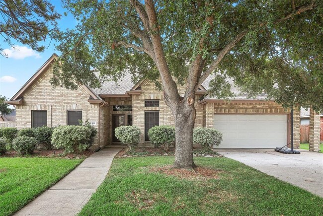 property at 3221 Scenic Shore Dr