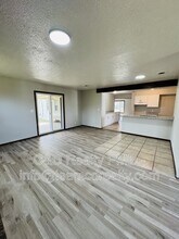 6415 Aylesworth Dr in Parma Heights, OH - Building Photo - Building Photo