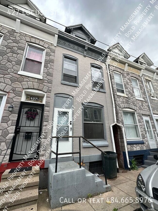 property at 427 Locust St