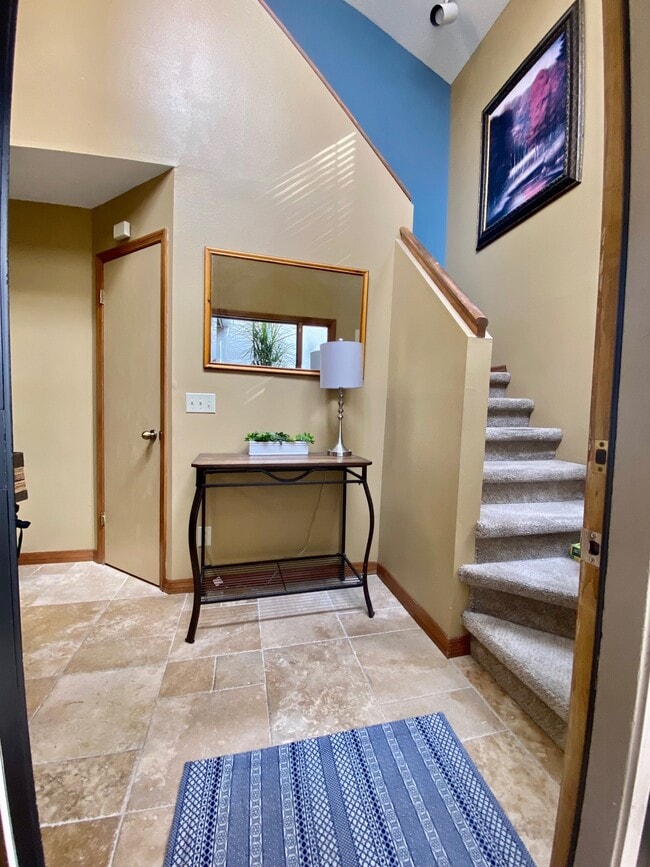 11408 Galleria Dr in Tampa, FL - Building Photo - Building Photo