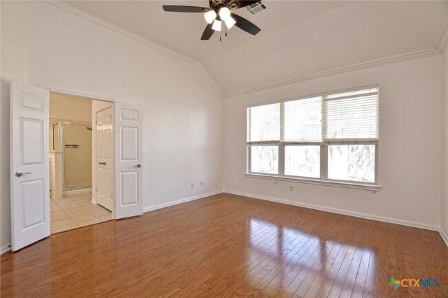 property at 2632 Henley Dr