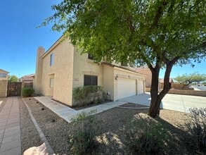 9421 N 93rd Ave in Peoria, AZ - Building Photo - Building Photo