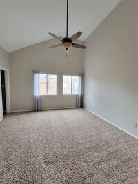 2023 Gentryside Dr photo'