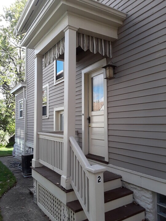 2461 Fairview Ave, Unit 2 in Cincinnati, OH - Building Photo