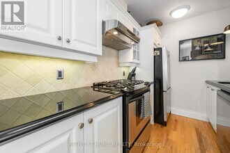 364 Cooper St in Ottawa, ON - Building Photo - Building Photo