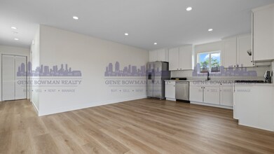 4951 Genesee Ave in San Diego, CA - Building Photo - Building Photo
