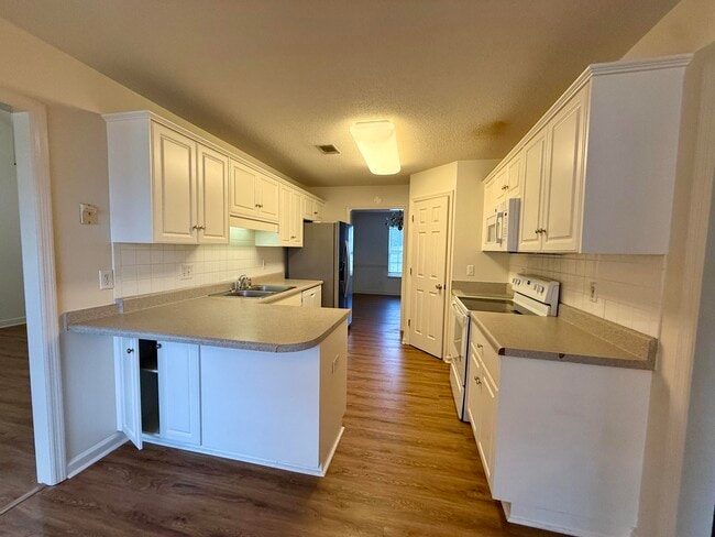 property at 3026 Manchester Dr