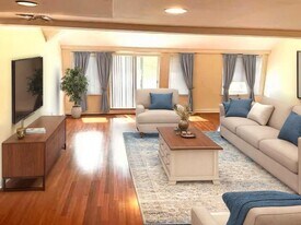 171 Great Neck Rd in Great Neck Plaza, NY - Building Photo