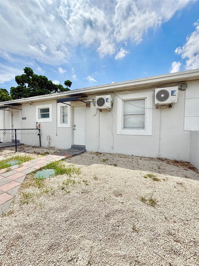 property at 600 NW 116th Terrace