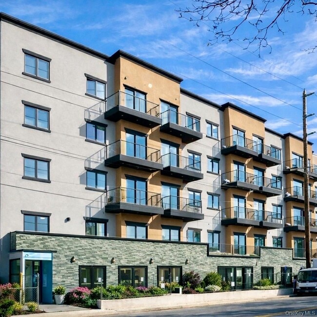 property at 356-370 Bayview Ave