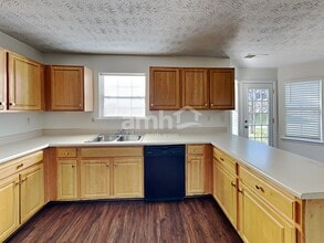 750 Compton Ln in Mcdonough, GA - Building Photo - Building Photo