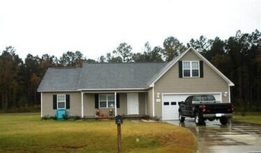 120 Poplar Ridge Rd in Jacksonville, NC - Building Photo - Building Photo