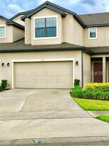 2396 Seven Oaks Dr in St. Cloud, FL - Building Photo