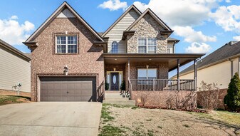 1467 Raven Rd in Clarksville, TN - Building Photo