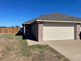 1912-2000 Prosperity Trail in McGregor, TX - Building Photo