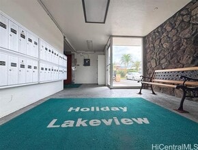 949 Ala Nanala St in Honolulu, HI - Building Photo - Building Photo