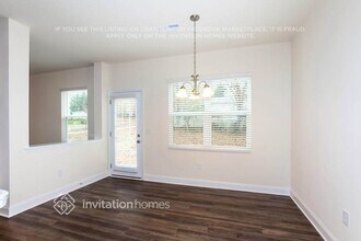 10003 Maywine Cir in Huntersville, NC - Building Photo - Building Photo