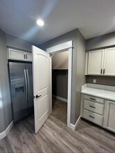 3695 W Autumn Crst Cir-Unit -#4 in Wasilla, AK - Building Photo - Building Photo