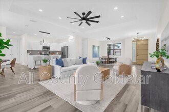 1173 Rotonda Cir in Rotonda West, FL - Building Photo - Building Photo