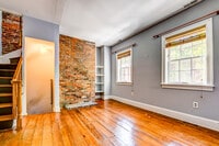 1614 Lancaster St, Unit 1 photo'