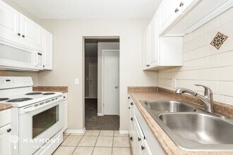 103 Kentwell Dr in Smyrna, TN - Building Photo - Building Photo