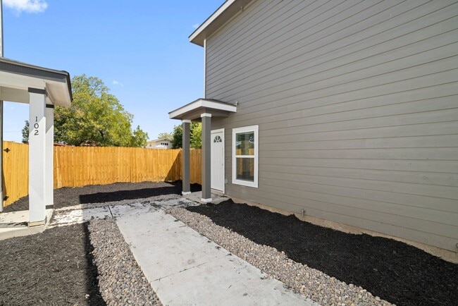 7226 Briar Pl in San Antonio, TX - Building Photo - Building Photo