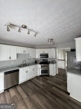 85 Creekside Trail in Covington, GA - Building Photo - Building Photo