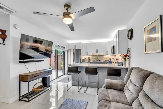 property at 2776 SW 15th St