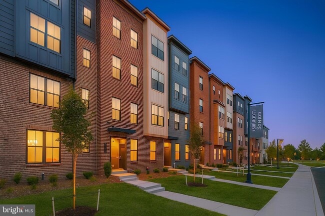 43771 Metro Ter in Ashburn, VA - Building Photo - Building Photo