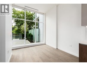 6833 Pearson Wy in Richmond, BC - Building Photo - Building Photo