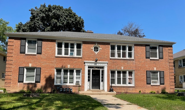 8012 W North Ave, Unit 4