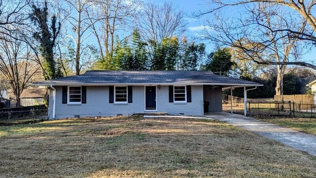 3100 Highland Dr SE in Smyrna, GA - Building Photo - Building Photo