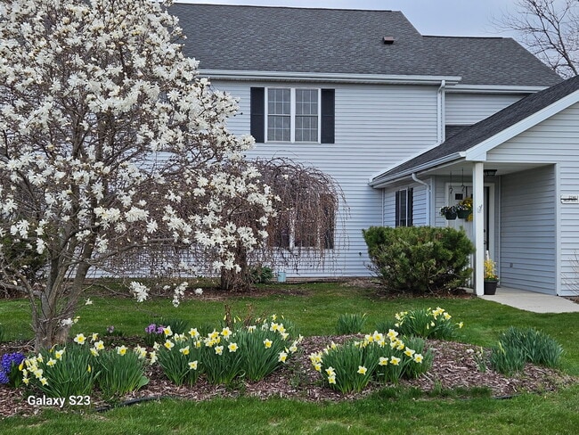 property at 2246 Valley Rd