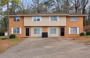 7167 Holland Ln in Chattanooga, TN - Building Photo