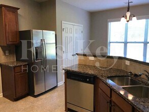 855 Stonehaven Rd SW in Atlanta, GA - Building Photo - Building Photo