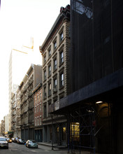 70-72 Franklin St in New York, NY - Building Photo - Building Photo