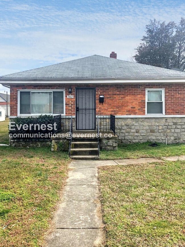 property at 3605 South St