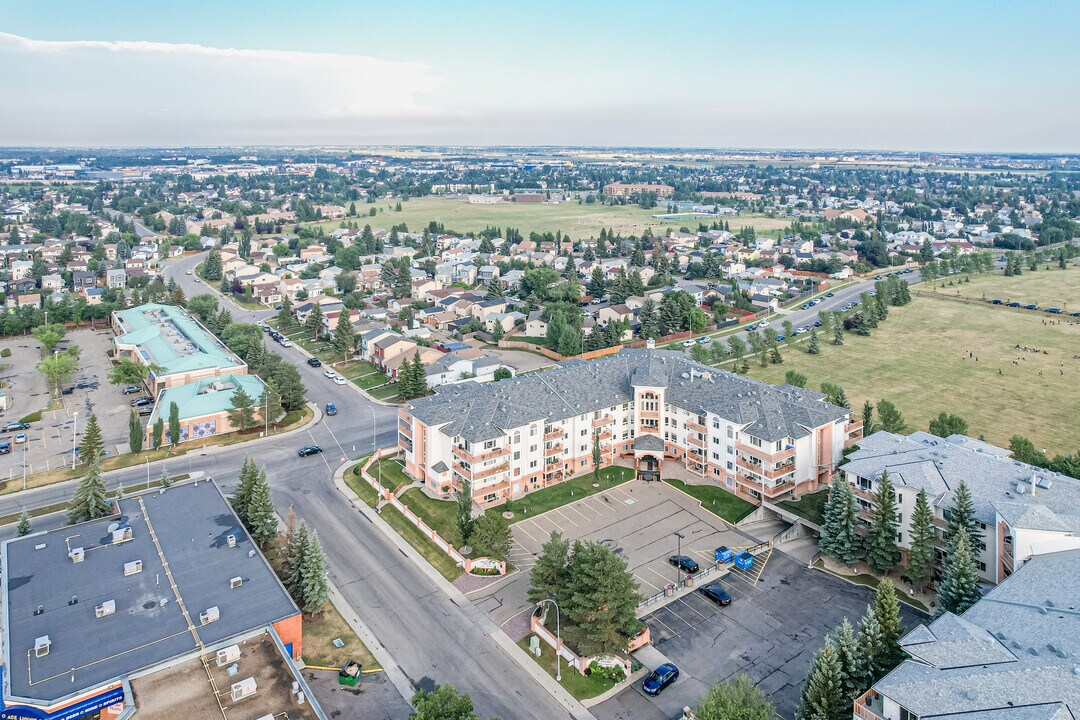 10903 21 Av NW in Edmonton, AB - Building Photo