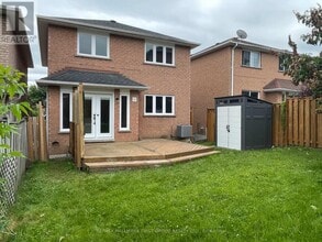 23 Elephant Hill Dr in Bowmanville, ON - Building Photo - Building Photo