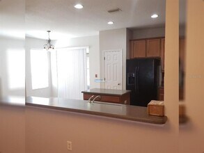 4724 68th Ave N in Pinellas Park, FL - Foto de edificio - Building Photo