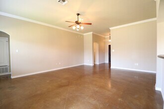 3101 Stallion Dr in Robinson, TX - Building Photo - Building Photo