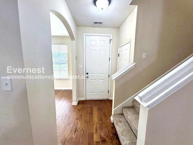 6057 Abigail Bluffs Dr in Memphis, TN - Building Photo - Building Photo